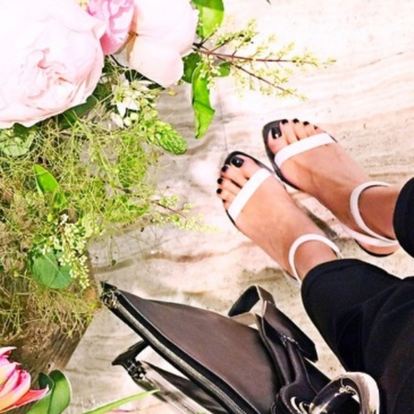 Alexander Wang Ilva Sandals - Picture 4 of 9